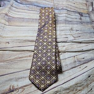 CM Gold Series Designed In Italy‎